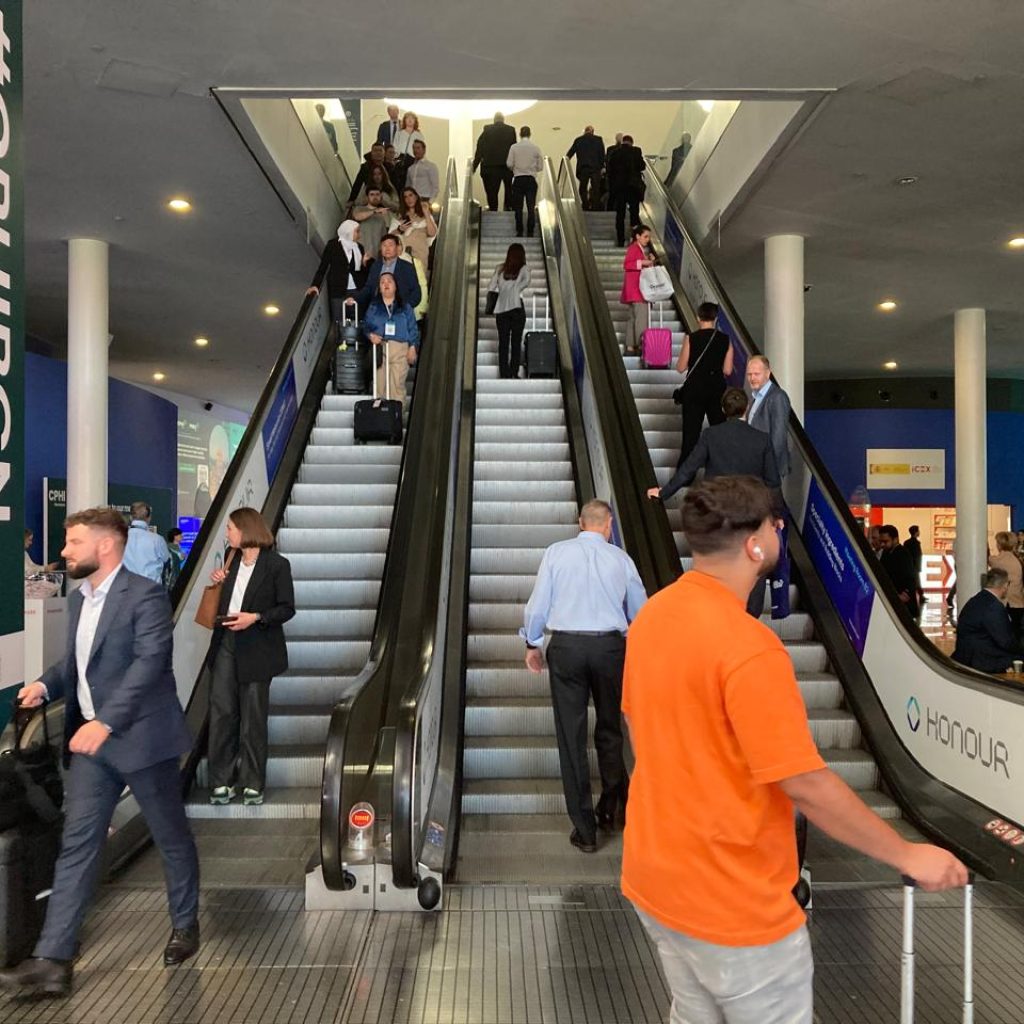 WhatsApp Image 2024-10-27 at 03.28.17 (14)